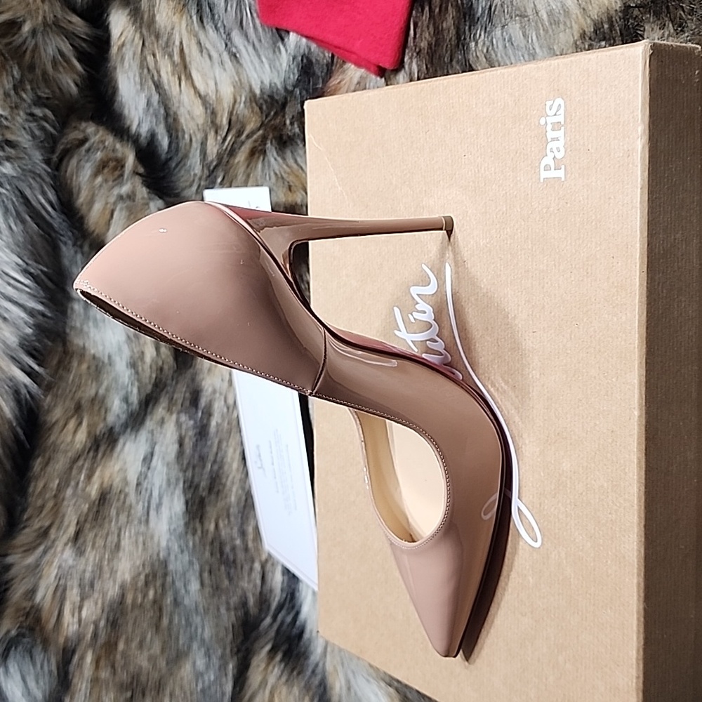 Christian Louboutin Nude Kate